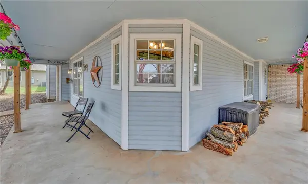 724 W 4th Street, Mcgregor, TX 76657