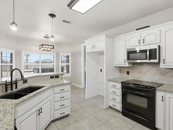 631 Frontier Trail, Mclendon Chisholm, TX 75032