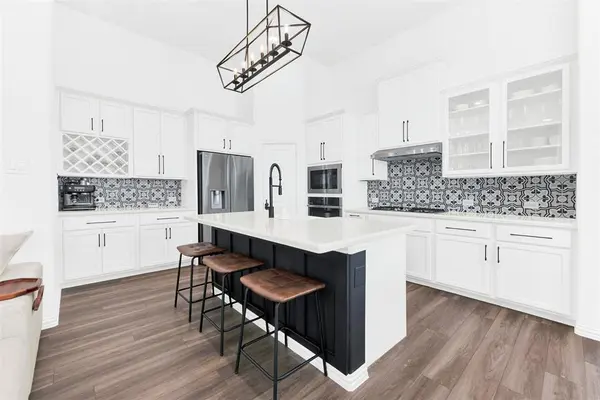 720 Skyview Court, Celina, TX 75009