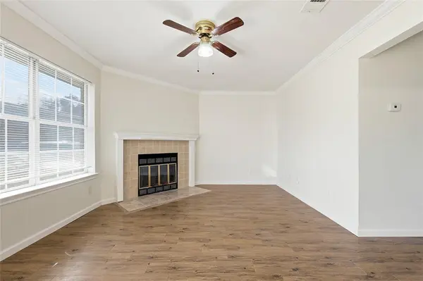 910 Cedar Terrace, Cedar Hill, TX 75104