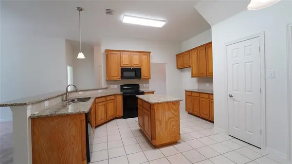 2306 Timber Cove Drive, Weatherford, TX 76087