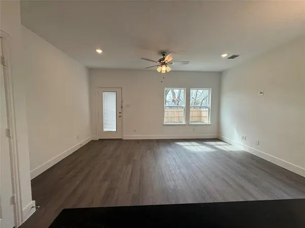 412 E 7th Street #2, Bonham, TX 75418