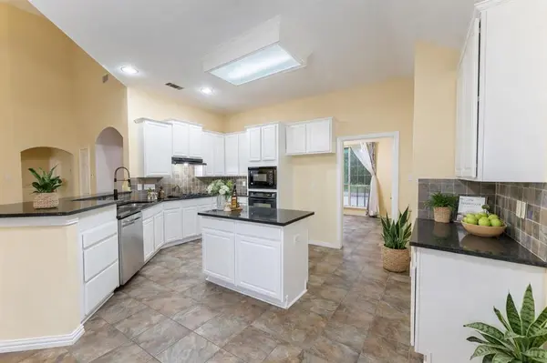 672 Channel Ridge Drive, Rockwall, TX 75087