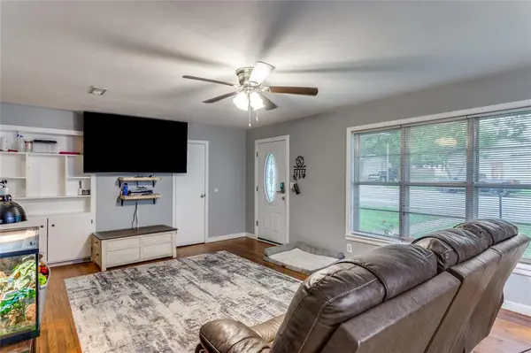 501 Lindsey Street, Bowie, TX 76230