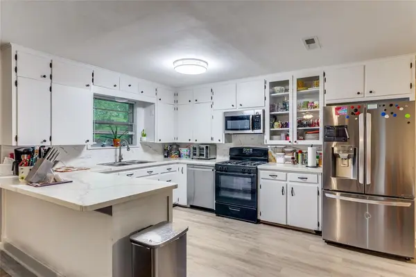 501 Lindsey Street, Bowie, TX 76230