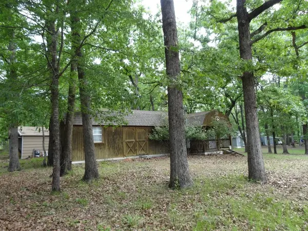 119 Oak Street, Mabank, TX 75156