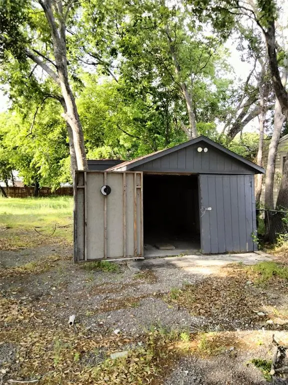 410 Jefferson Avenue, Princeton, TX 75407