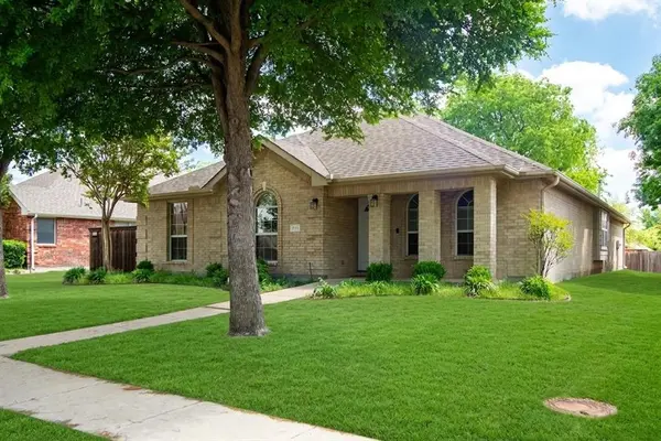 711 Sweet Peach Drive, Allen, TX 75002