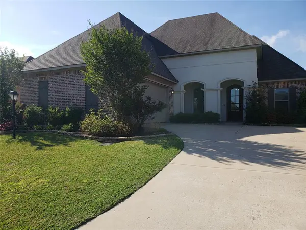 263 Acadiana Creek Drive, Shreveport, LA 71106