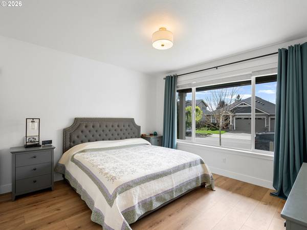 16322 KITTY HAWK AVE, Oregon City, OR 97045