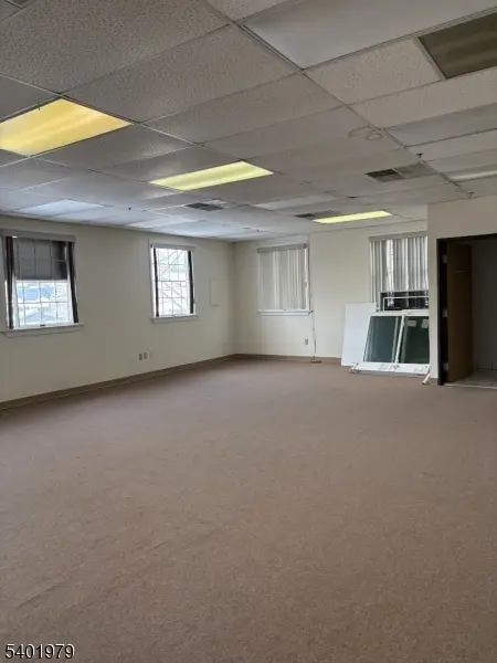 10 N Gaston Ave, Somerville Boro, NJ 08876