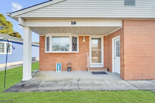 16 Calalou Ct, Berkeley Twp., NJ 08757