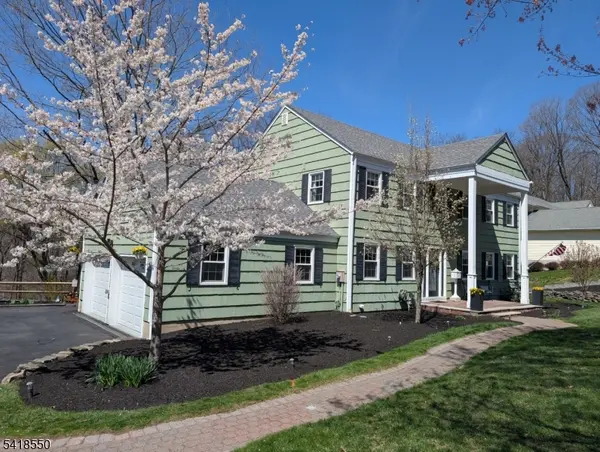 31 Mockingbird, Allamuchy Twp., NJ 07840