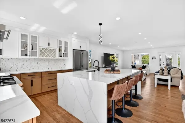 1734 Florida St, Westfield Town, NJ 07090