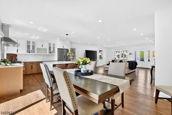 1734 Florida St, Westfield Town, NJ 07090