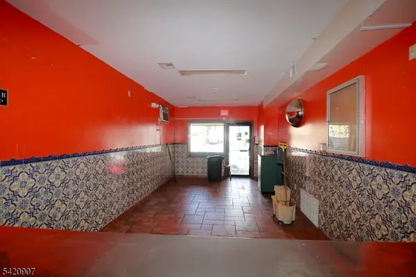 294 Park Ave, Newark City, NJ 07107