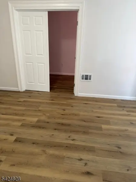 91 Belmont Ave, Jersey City, NJ 07304