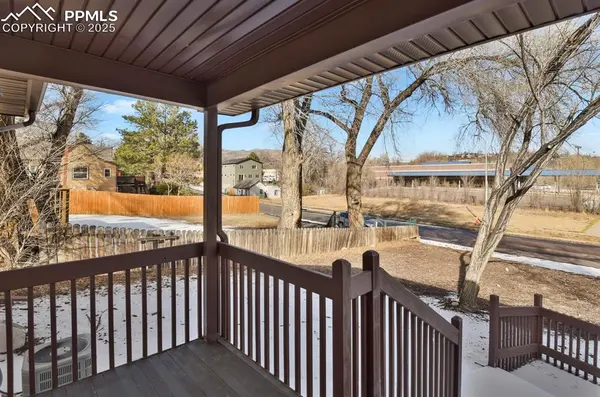 2409 Robinson ST, Colorado Springs, CO 80904