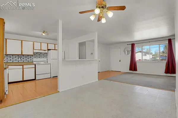 523 E Las Animas ST, Colorado Springs, CO 80903