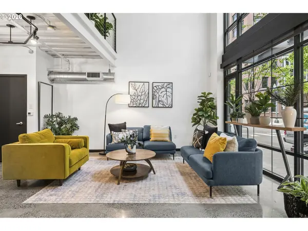 1030 NW 12TH AVE #TH2, Portland, OR 97209