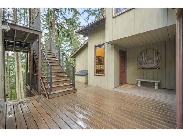 4330 N SHASTA LOOP, Eugene, OR 97405