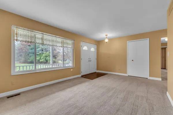 8020 Kurtland CT, Scio Twp, MI 48130