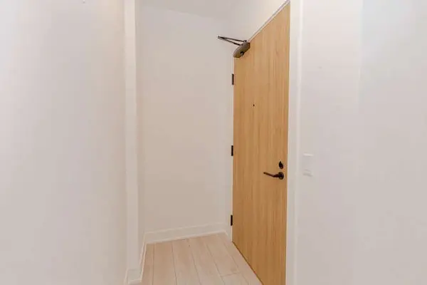 15 Mercer & Blue Jays Way ST #722, Toronto C01, ON M5V 1H2