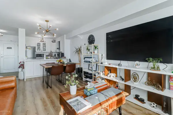 8 Covington RD #803, Toronto C04, ON M6A 3E5