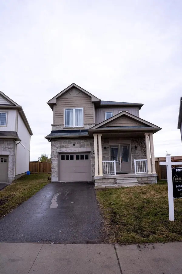 27 Mantz CRES, Whitby, ON L1R 0L3