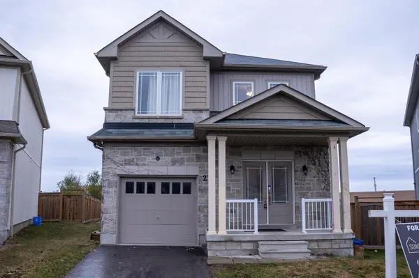 27 Mantz CRES, Whitby, ON L1R 0L3