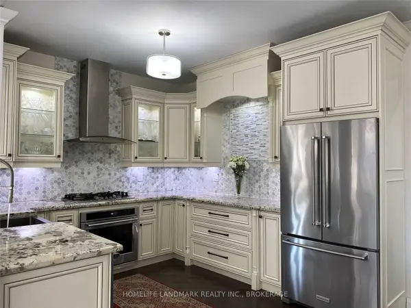 65 Sharplin DR, Ajax, ON L1Z 0P5