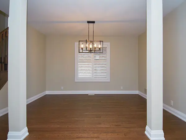 2344 Dobbinton ST, Oshawa, ON L1L 0L4