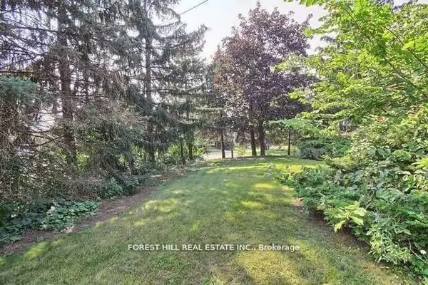 73 Riverside BLVD, Vaughan, ON L4J 1J1