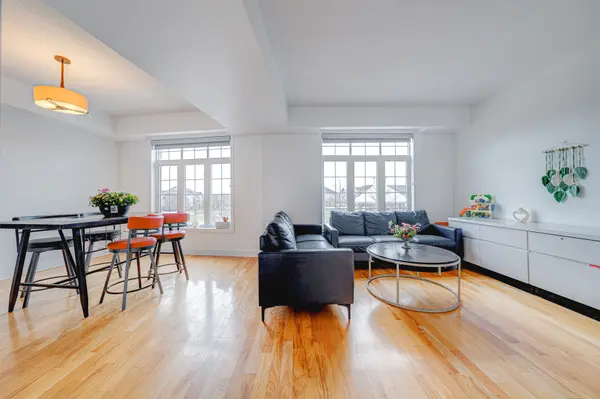 30 Greensborough Village CIR #22, Markham, ON L6E 1Z1