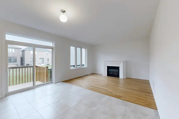 40 Ainslie Hill CRES, Georgina, ON L0E 1R0