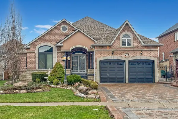 165 Novaview CRES, Vaughan, ON L4L 9L8