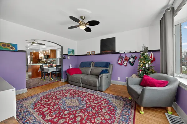 25 Thomson ST, Barrie, ON L4N 1X4