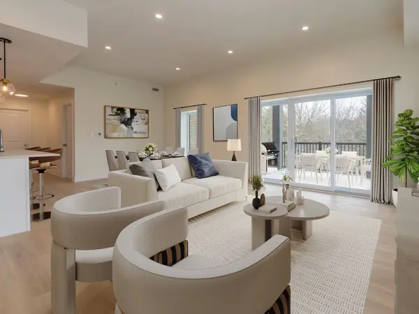 121 Mary ST #212, Clearview, ON L0M 1G0