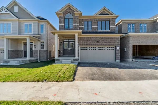 41 Durham AVE, Barrie, ON L9J 0W7