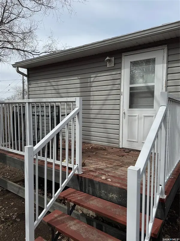 1509 Young STREET, Estevan, SK S4A 0J5