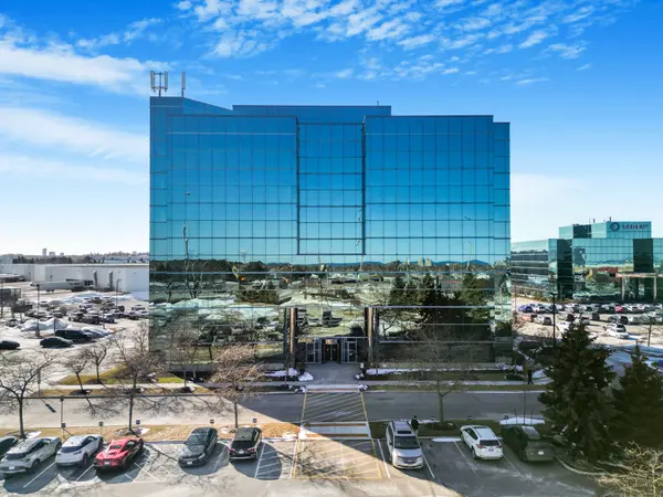 2020 Winston Park DR #200, Oakville, ON L6H 6X7