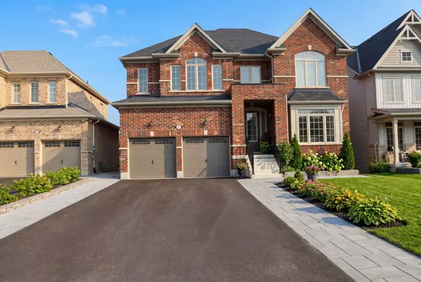 60 Hennessey CRES, Kawartha Lakes, ON K9V 0P3