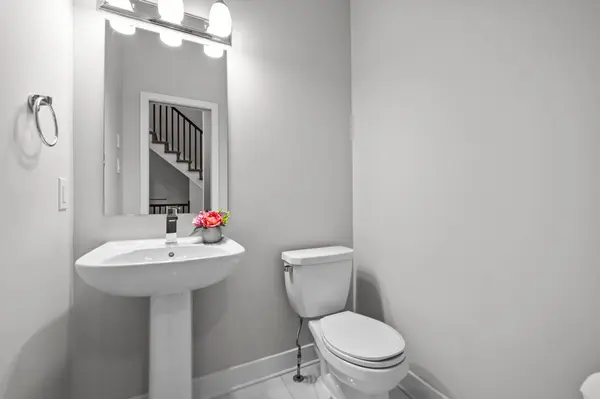 335 Wabasso LN, Leitrim, ON K1T 0T2