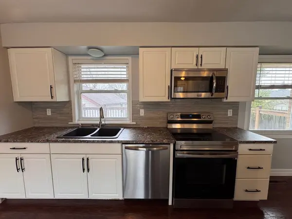 78 Pottinger ST, Kawartha Lakes, ON K9V 2M3