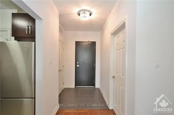 500 CLARIDGE DR #205, Barrhaven, ON K2J 3G5