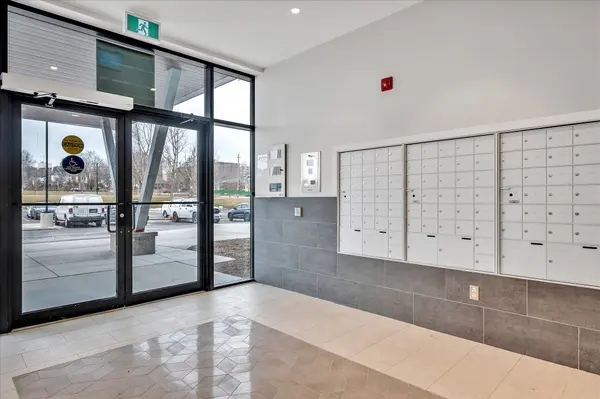 555 Bonaccord ST #303, Peterborough, ON K9H 2X8