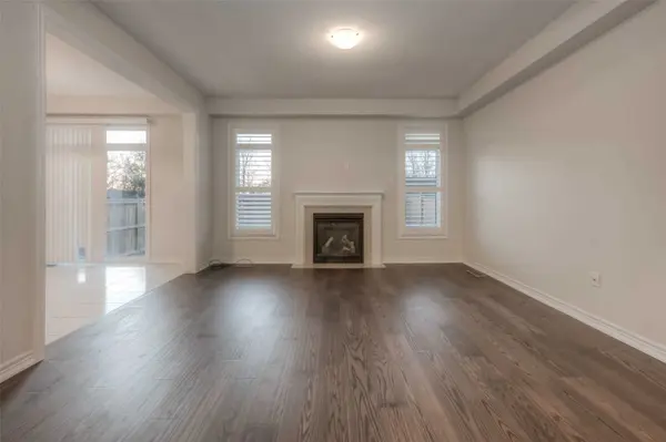 516 Linden DR #Upper, Cambridge, ON N3H 5L5