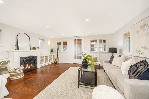 14 Laurine AVE, Guelph, ON N1E 4M9