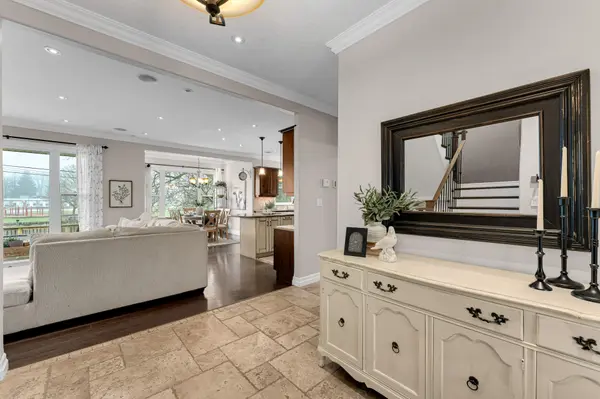 270 North ST, Gananoque, ON K7G 1M1