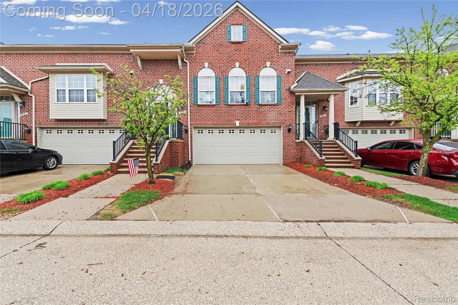 13199 Golf Pointe DR, Taylor, MI 48180